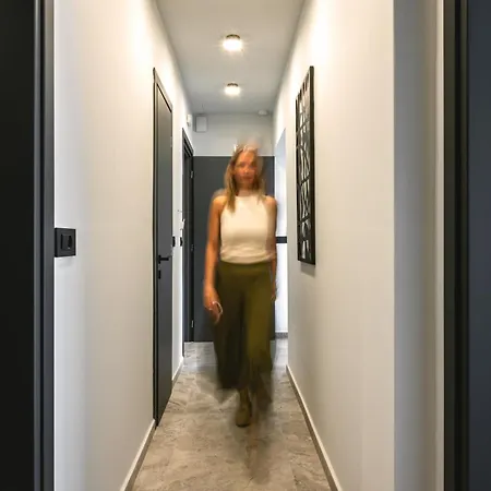 Apartman Unique Pham Homes *
